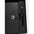 Zestaw prezentowy: czarny notes w linie z magnetycznym zapięciem i długopis z czarnym wkładem - Peterson