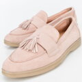 Damskie mokasyny zamszowe z chwostem różowe 100-D-402-P