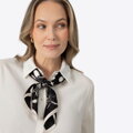 Damska apaszka jedwabna we wzory czarno - biała 100-7D-S01-X7