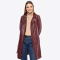 Damski płaszcz ze skóry z paskiem bordowy 100-09-408-3