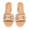 Damskie klapki z ozdobną klamrą beżowe 100-DP-201-9