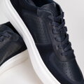 Męskie sneakersy ze skóry granatowe 99-M-711-N