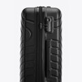 Duża walizka z ABS-u z geometrycznym tłoczeniem czarna 56-3A-753-11