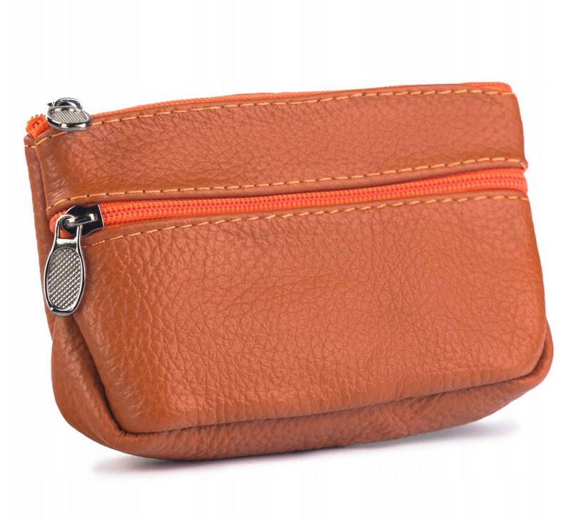 Prívesok na kľúče vyrobený z prírodnej kože