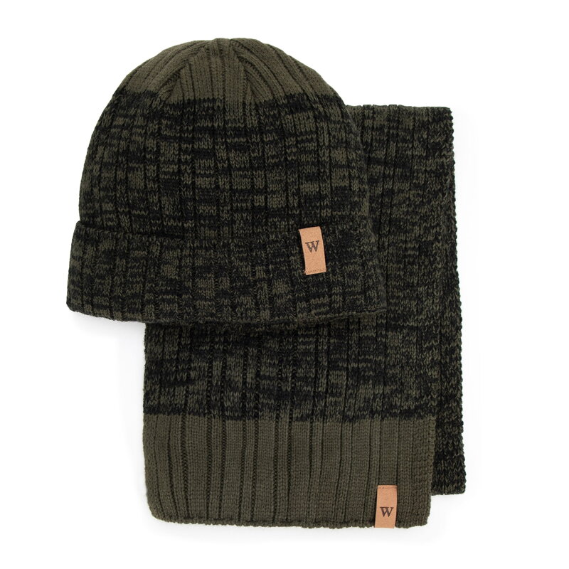 Zimowy komplet męski o grubym splocie zielony 99-SF-016-Z